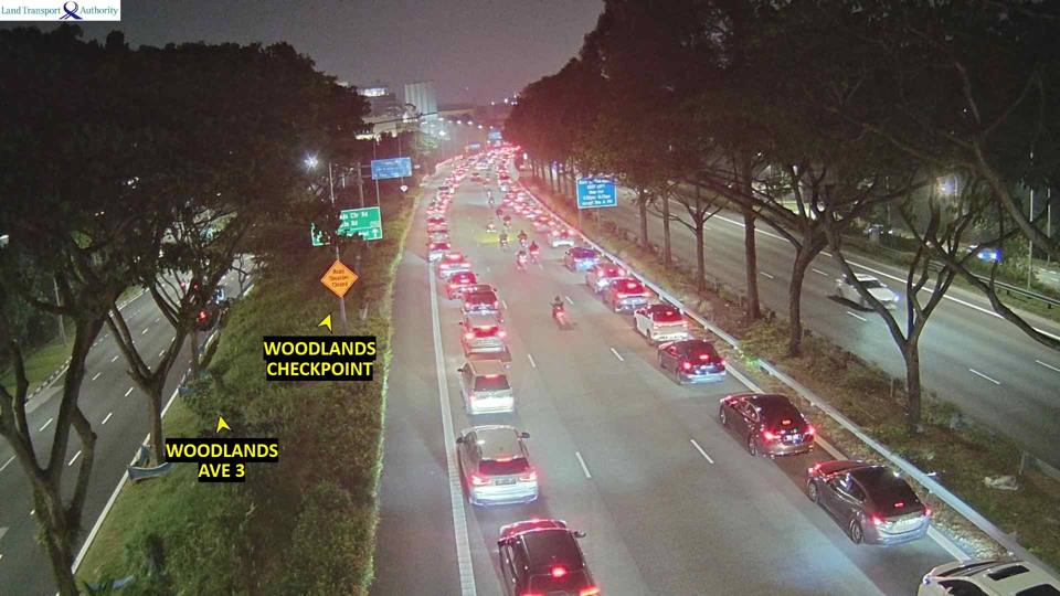 Woodlands Flyover, towards the checkpoint