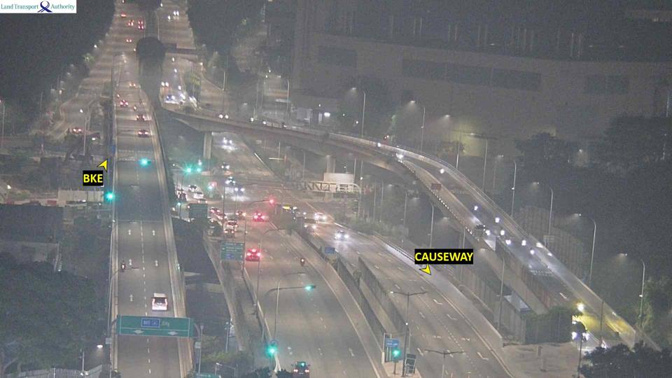 Woodlands Checkpoint, towards BKE
