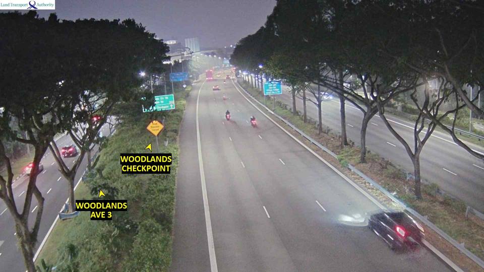 Woodlands Flyover, towards the checkpoint