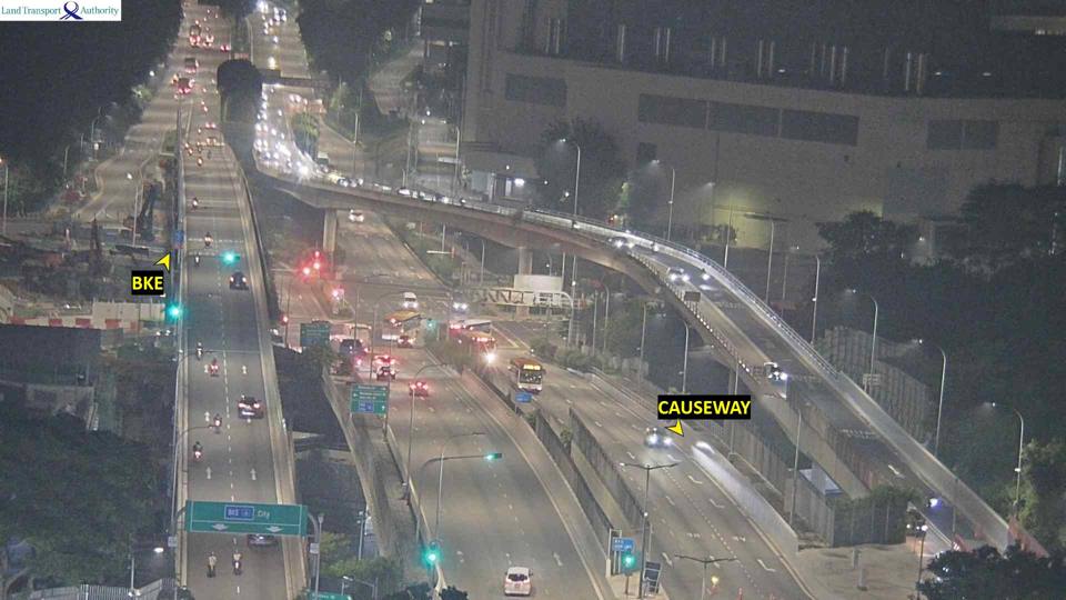 Woodlands Checkpoint, towards BKE