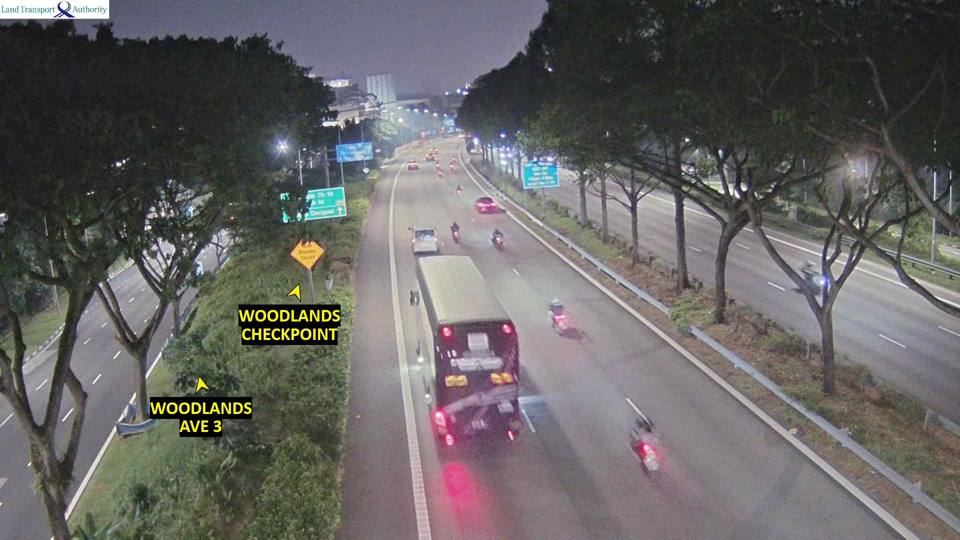 Woodlands Flyover, towards the checkpoint